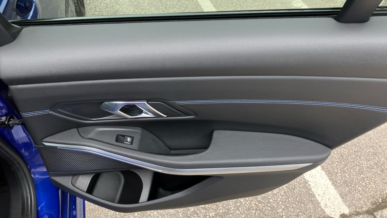 BMW 3 Series 320i M Sport 4dr Step Auto Petrol Saloon